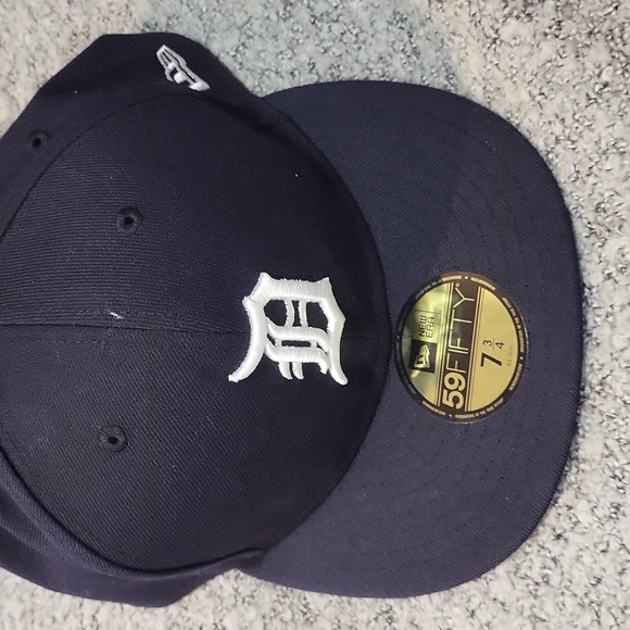 New Era Baseball Hat - Picture 2 of 12
